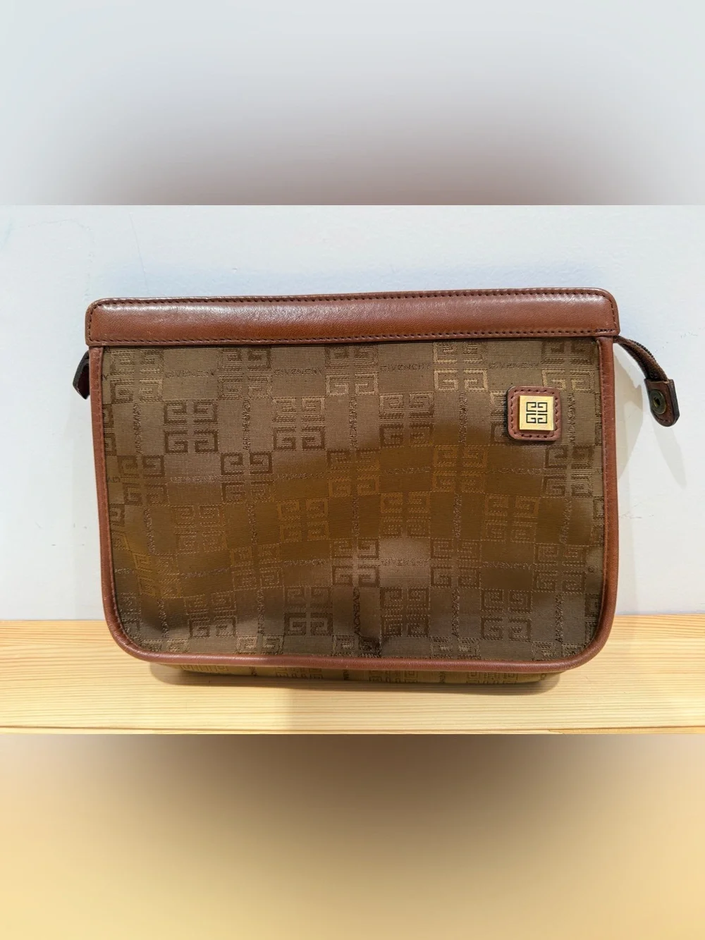 Vintage Givenchy 4G Monogram Jacquard Makeup Clutch – 70s/80s Retro